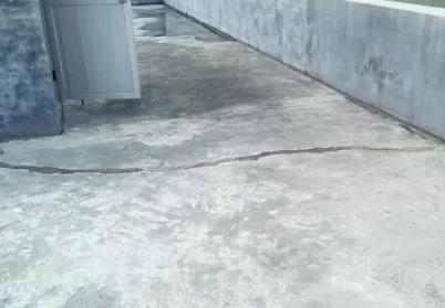 兰西楼顶漏水维修公司分享下如何解决卫生间隐蔽部位漏水的问题?