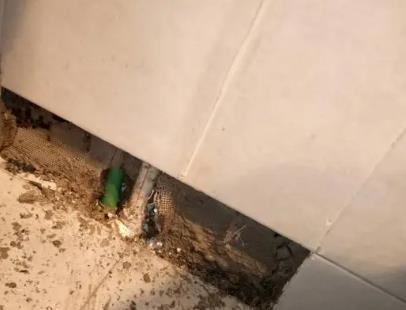 兰西楼顶漏水维修公司分享下修复水管漏水的几种小方法